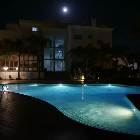 Sea View Apartment, Near Porto De Mos In Lagos! Apartmán Lagos